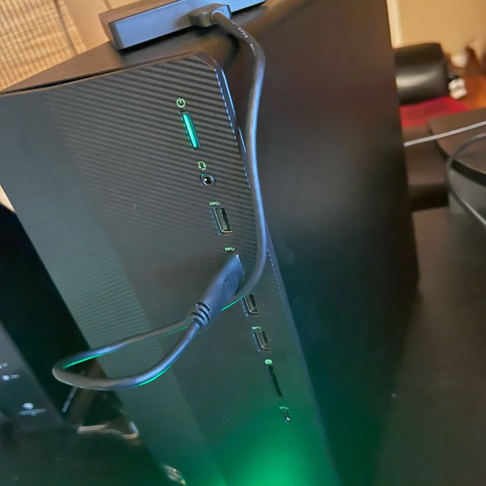Gaming desktop - Picture 2 of 2